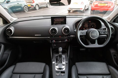 Audi A3 SPORTBACK E-TRON 3