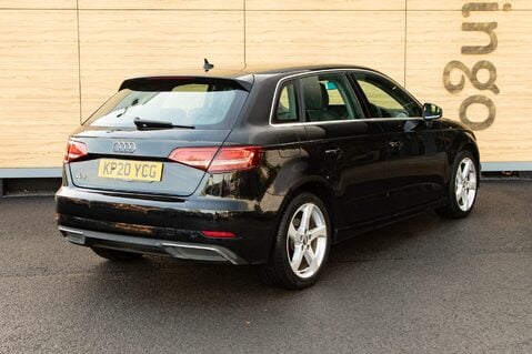 Audi A3 SPORTBACK E-TRON 2