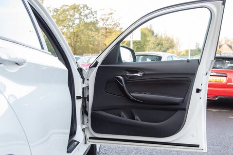 BMW 1 Series 118I SPORT 14