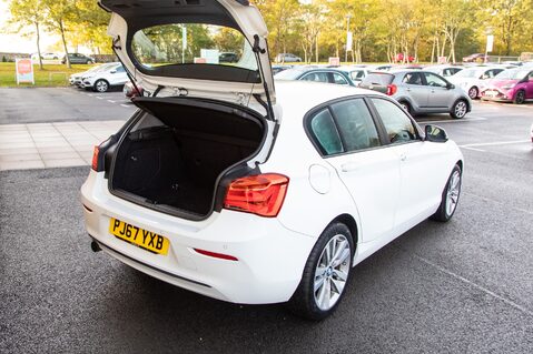 BMW 1 Series 118I SPORT 33