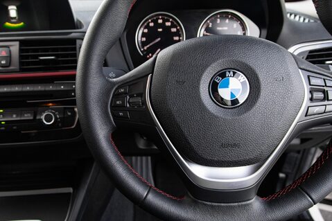 BMW 1 Series 118I SPORT 19