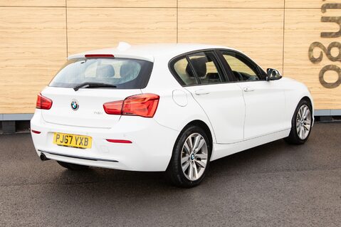 BMW 1 Series 118I SPORT 2