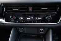 Nissan Qashqai DIG-T N-CONNECTA MHEV 33