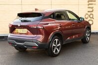 Nissan Qashqai DIG-T N-CONNECTA MHEV 2