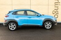 Hyundai KONA T-GDI SE CONNECT MHEV 12
