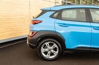 Hyundai KONA T-GDI SE CONNECT MHEV 7