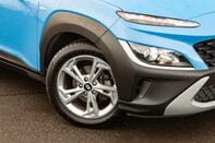 Hyundai KONA T-GDI SE CONNECT MHEV 11