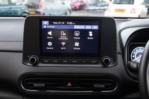 Hyundai KONA T-GDI SE CONNECT MHEV 26