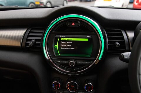 Mini Hatch COOPER EXCLUSIVE 23