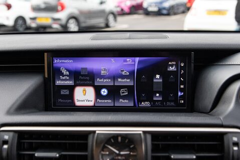 Lexus Is 300H F SPORT 30