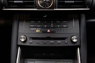 Lexus Is 300H F SPORT 36