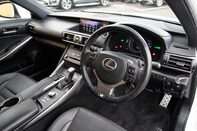 Lexus Is 300H F SPORT 4