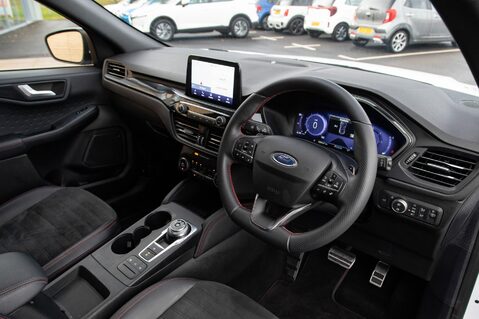 Ford Kuga ST-LINE EDITION ECOBLUE 4