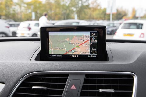 Audi Q3 TFSI S LINE EDITION 26