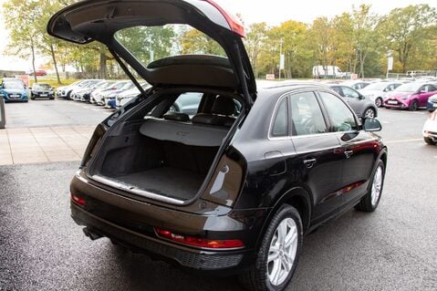 Audi Q3 TFSI S LINE EDITION 35