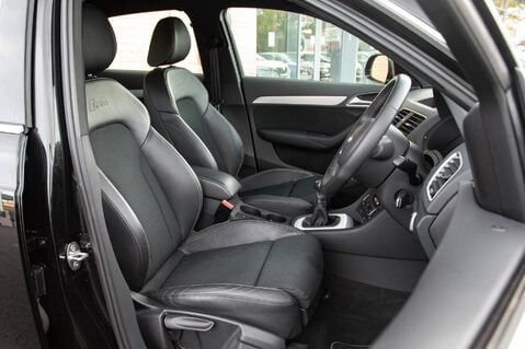 Audi Q3 TFSI S LINE EDITION 30