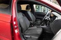 Volkswagen Taigo R-LINE TSI DSG 31