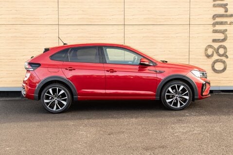 Volkswagen Taigo R-LINE TSI DSG 12