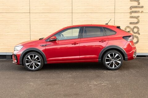 Volkswagen Taigo R-LINE TSI DSG 13