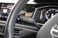 Volkswagen Taigo R-LINE TSI DSG 17