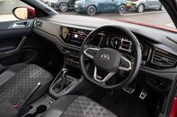 Volkswagen Taigo R-LINE TSI DSG 4