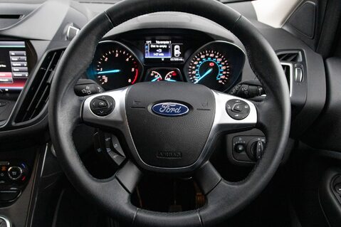 Ford Kuga TITANIUM TDCI 21