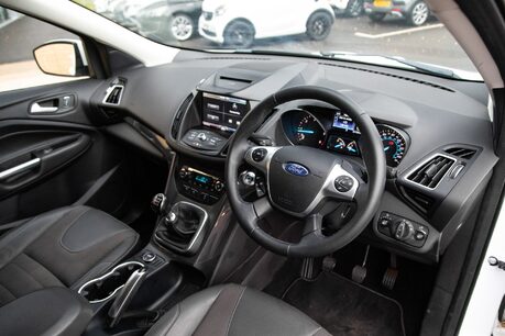 Ford Kuga TITANIUM TDCI