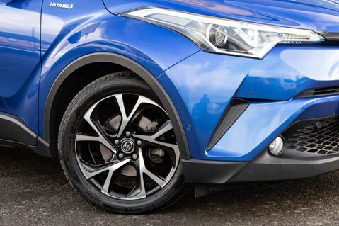 Toyota C-HR DESIGN 10