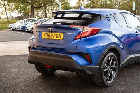 Toyota C-HR DESIGN 8