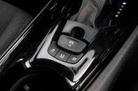 Toyota C-HR DESIGN 33