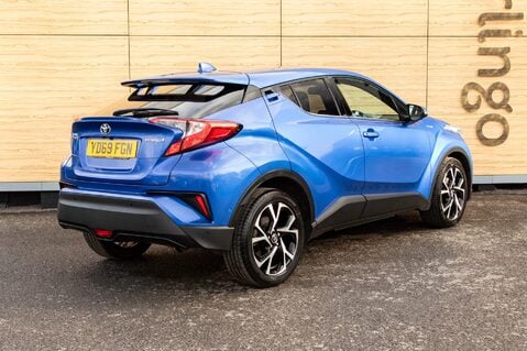 Toyota C-HR DESIGN 2