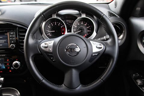 Nissan Juke TEKNA XTRONIC 21