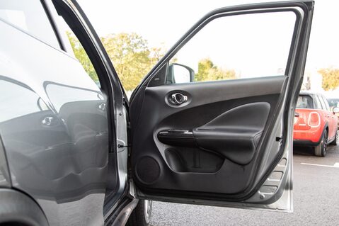 Nissan Juke TEKNA XTRONIC 14