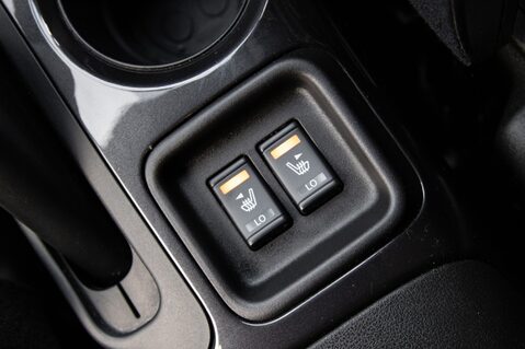 Nissan Juke TEKNA XTRONIC 33