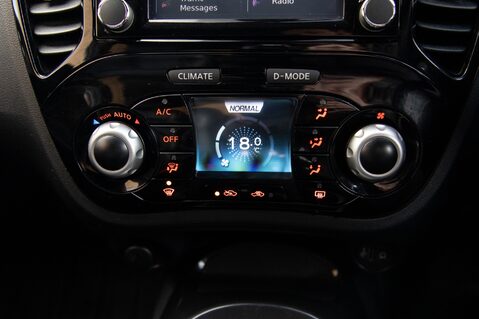 Nissan Juke TEKNA XTRONIC 32