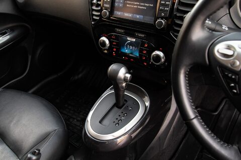Nissan Juke TEKNA XTRONIC 31