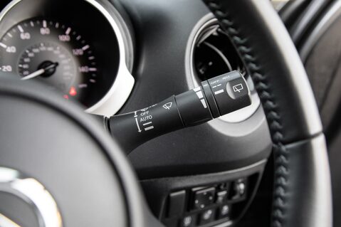 Nissan Juke TEKNA XTRONIC 18