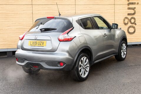 Nissan Juke TEKNA XTRONIC 2