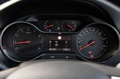 Vauxhall Crossland ULTIMATE 15