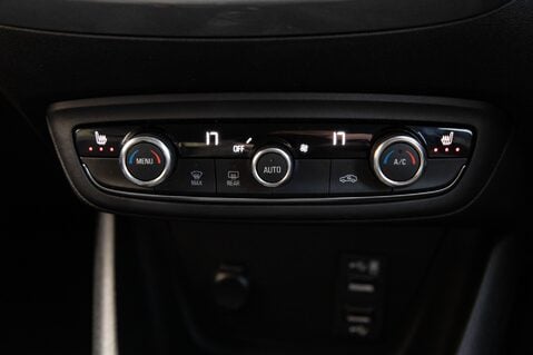 Vauxhall Crossland ULTIMATE 33