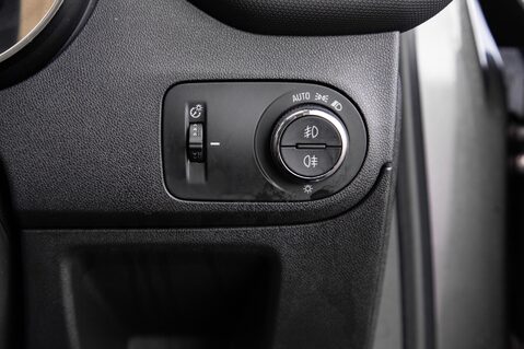 Vauxhall Crossland ULTIMATE 16