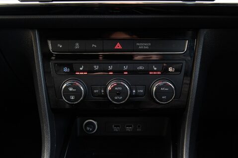 SEAT Ateca ECOTSI XCELLENCE DSG 33