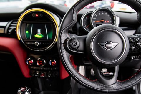 Mini Hatch COOPER SPORT 19