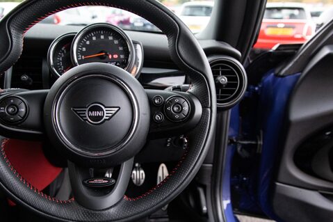 Mini Hatch COOPER SPORT 20