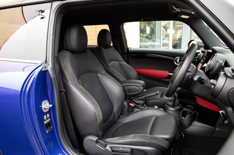 Mini Hatch COOPER SPORT 30