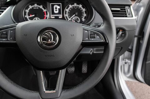 Skoda Octavia SE DRIVE TSI 20