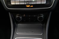 Mercedes-Benz GLA Class GLA 180 URBAN EDITION 31