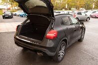 Mercedes-Benz GLA Class GLA 180 URBAN EDITION 33