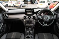Mercedes-Benz GLA Class GLA 180 URBAN EDITION 3