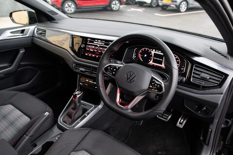 Volkswagen Polo GTI TSI DSG 4